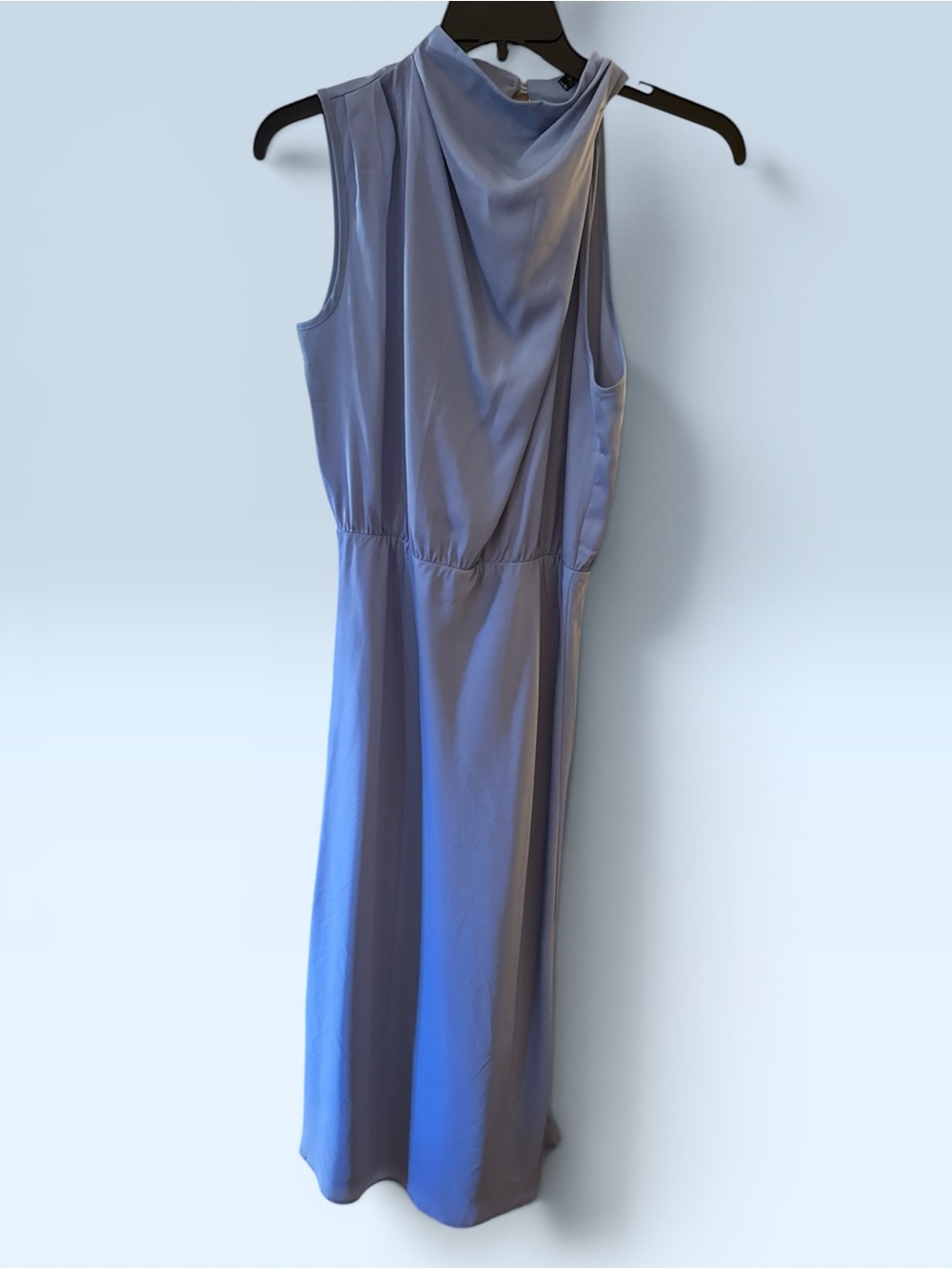 Sleeveless Midi Dress in Soft Lavender